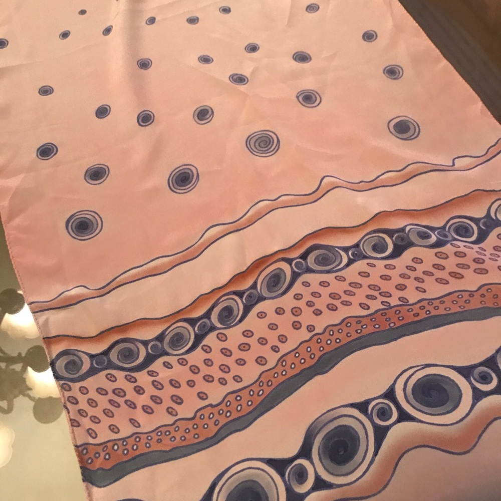 Water color silk scarf - Picture 3 of 6